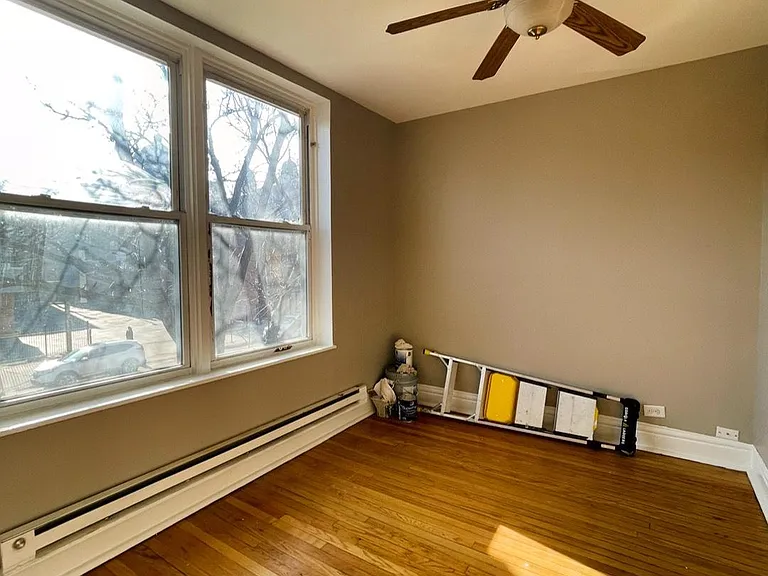 1450 W Chicago Ave #2 — Photo 19
