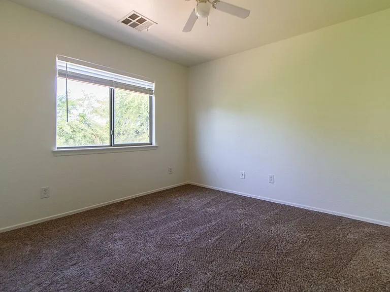 3873 E Bridgeport Pkwy — Photo 15