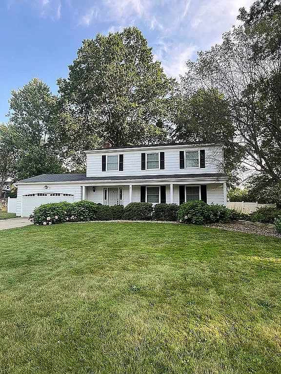 2718 Sun Valley Cir photo 1
