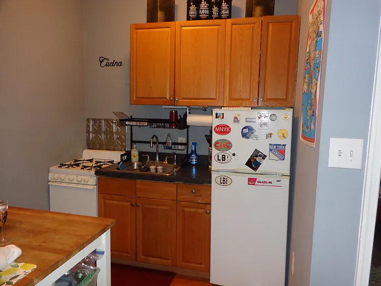 219 Green Ln #8 — Photo 9