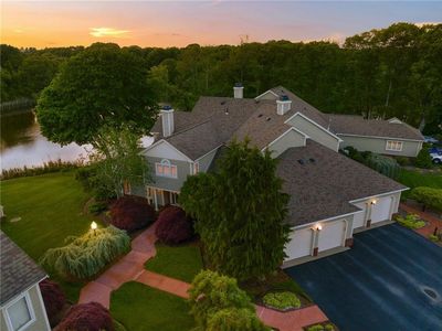 38 Eagle Dr, North Kingstown, RI, 02852