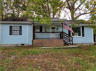 90 Parker Rd, Chickamauga, GA 30707