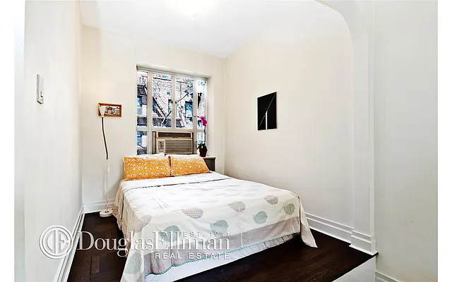 Sold by Douglas Elliman | media 9