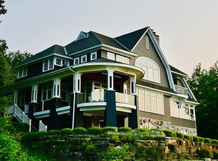 5072 Coastal Ridge Ct, Petoskey, MI 49770