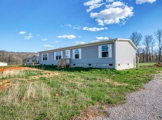 172 Falls View Rd, Sparta, TN 38583