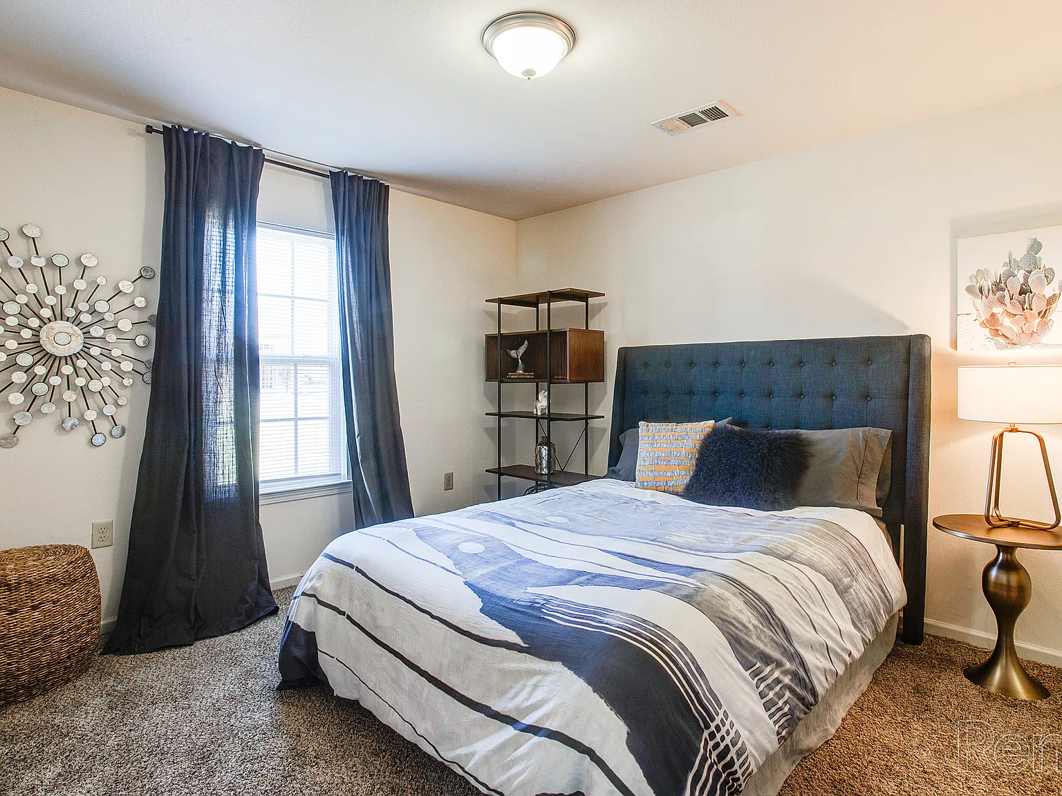 Glenrock Apartments — Photo 4