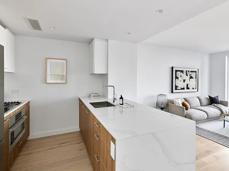 20 Halletts Point — Photo 39