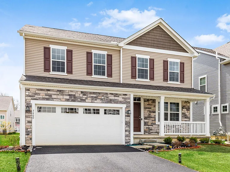 7400 Whimbrel Ln — Photo 3