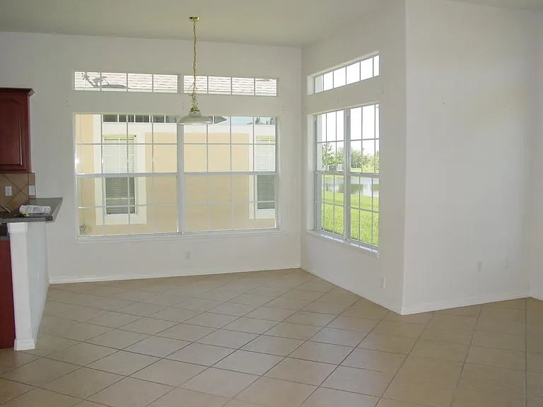 16019 Bristol Lake Cir — Photo 13