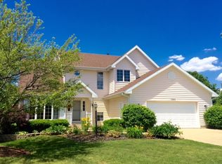 1365 Plum Creek Dr, Bourbonnais, IL 60914