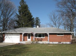 5409 Powell Rd, Dayton, OH 45424