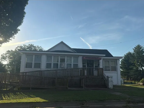 619 Holly Ave, South Pittsburg, TN 37380