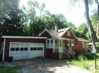 7955 Ridgeway Dr, Burlington, WI 53105