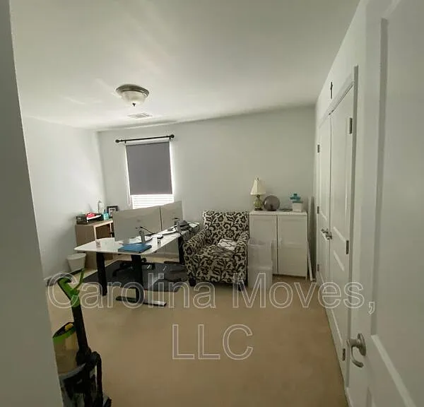 204 Barbours Ln — Photo 14