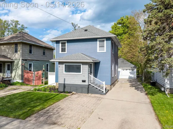 92 Eldredge St, Mount Clemens, MI 48043