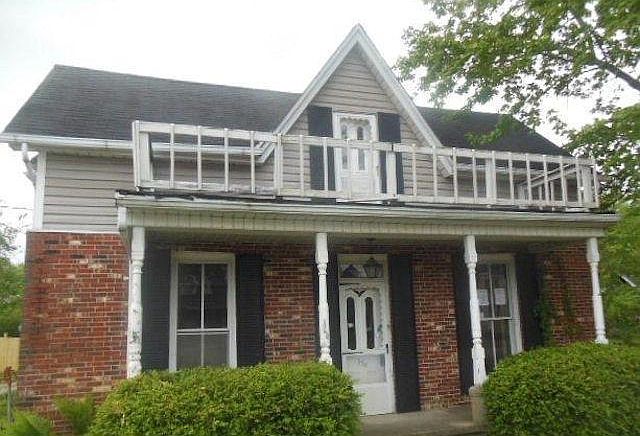 1st image of 150 Winchester St