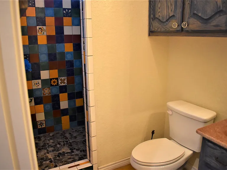 412 Pecan St — Photo 19
