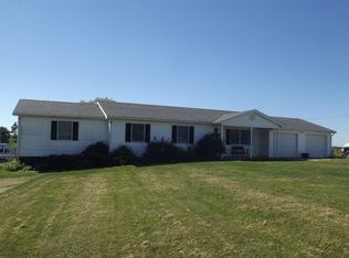 7045 Lowe Rd, Maysville, KY 41056