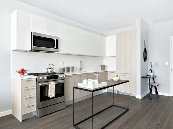 131-03 40th Road image 5 of 24