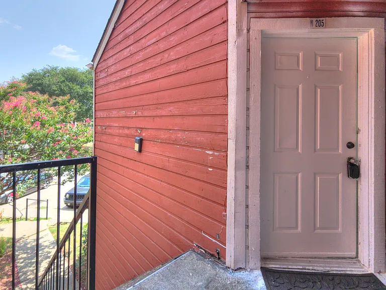 9827 Walnut St #205 — Photo 10