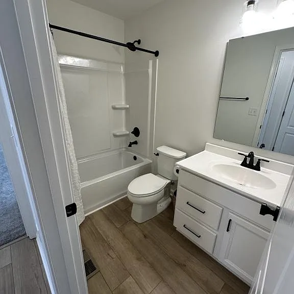 155 Strawberry Field Dr — Photo 14