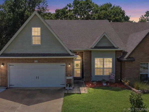 3917 State College Dr, Muskogee, OK 74403