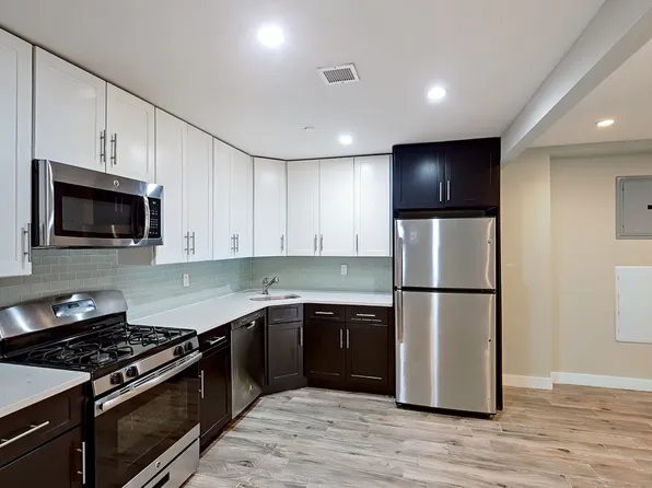 177-16 87th Drive image 2 of 7