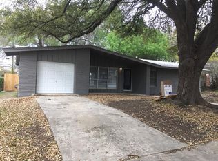 211 Bamburgh Dr, San Antonio, TX 78216