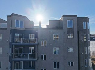 9810 E 94th St #308, Peace River, AB T8S0A1