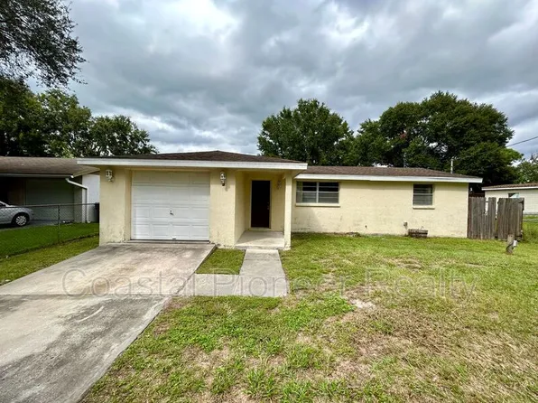 8819 W Robson St, Tampa, FL 33615