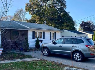 18 George St #B, Plainville, MA 02762