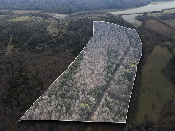 1 Huff Hollow Rd, Granville, TN 38564