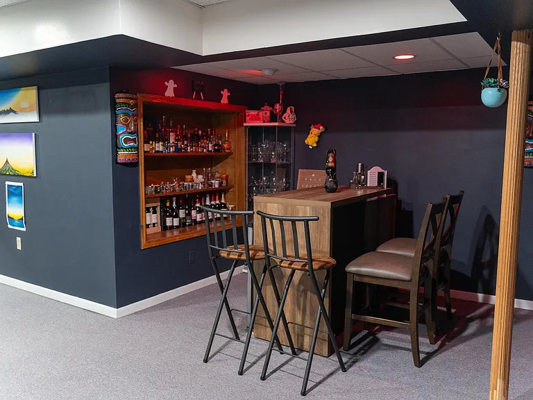 1825 Latimer Dr — Photo 38