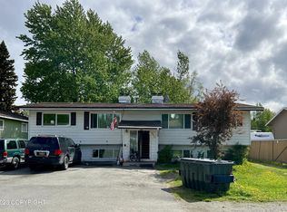 8023 Bearberry St, Anchorage, AK 99502