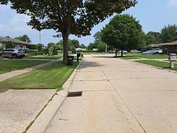4th image of 13449 Bernadette Ct