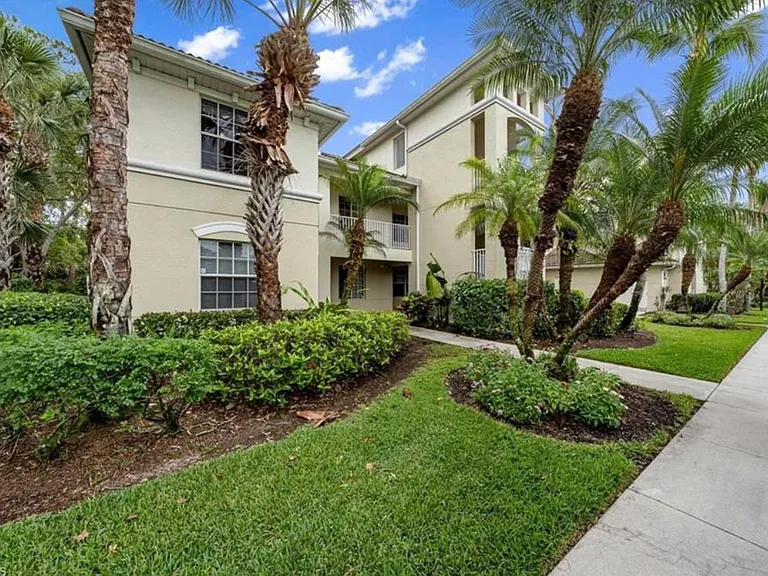 Tarpon Bay Dr S — Photo 22