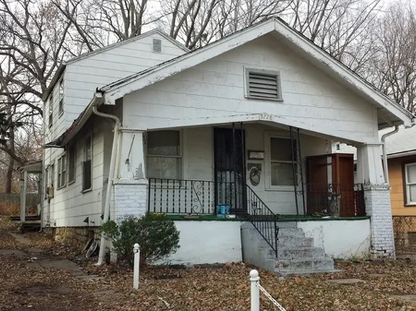 5728 Park Ave, Kansas City, MO 64130
