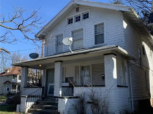 2330 Upton Ave, Toledo, OH 43606