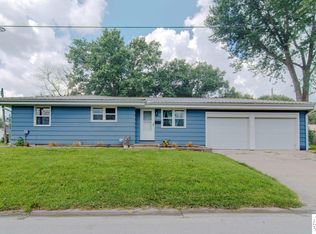313 S Water St, Clinton, MO 64735