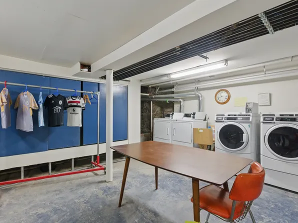 152 North 9th Street image 15 of 16