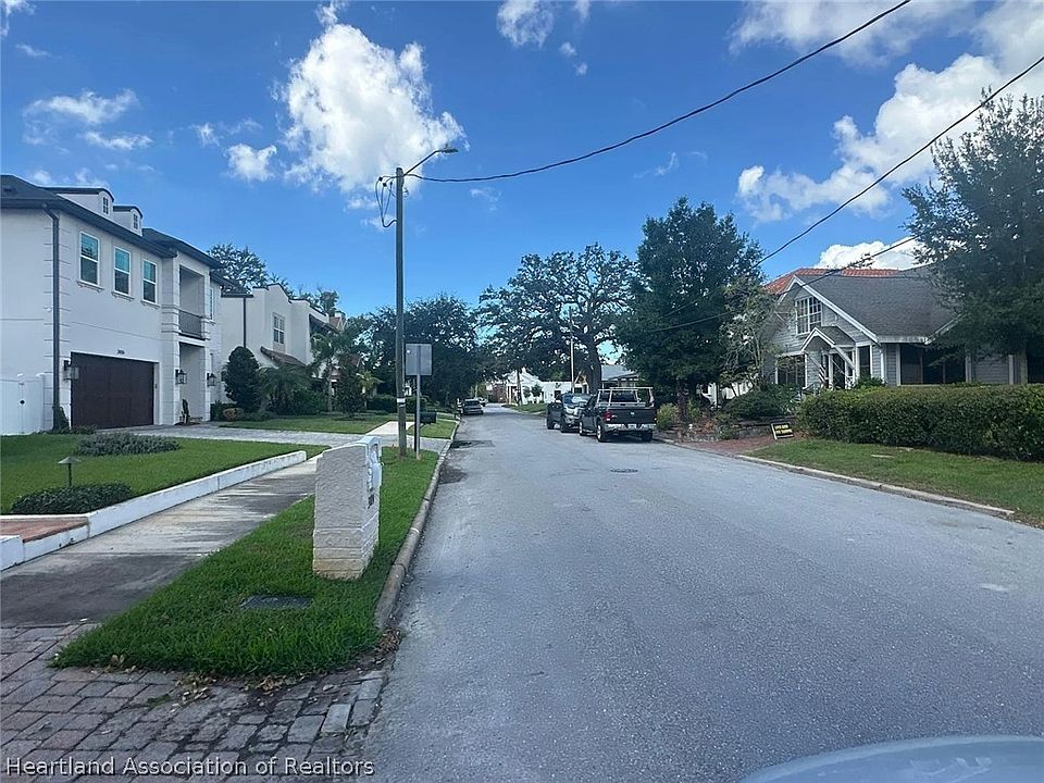 4th image of 3002 W Bay Vista Ave