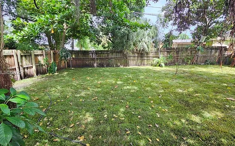 4337 SW 49th St — Photo 7