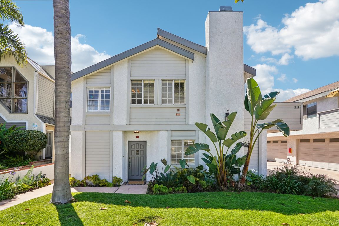 S Helberta Ave 1-S0904-001.jpg