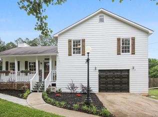 3745 Grady Smith Rd, Loganville, GA 30052