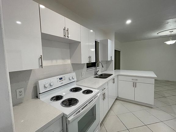3rd image of 7474 NW 145th St