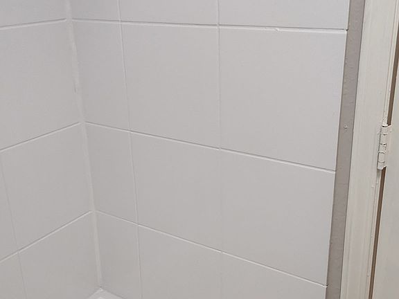 3rd image of 2720 Parkchester Dr #2720