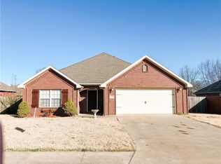 600 Timber Ridge St, Centerton, AR 72719