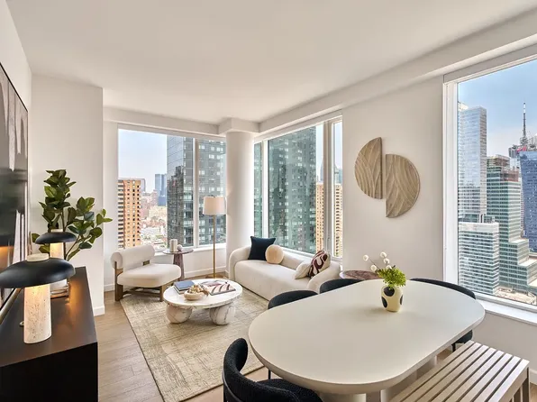 550 10th Ave, New York, NY