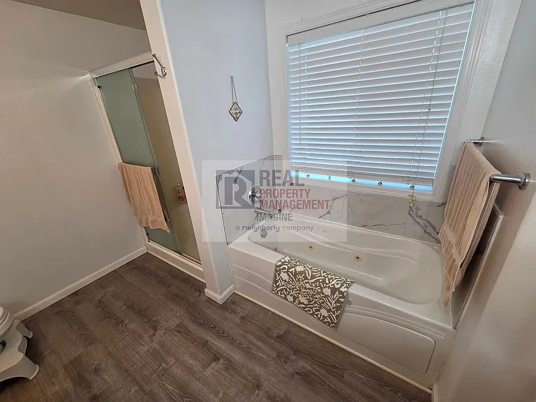 8615 Sweetbrier Loop SE — Photo 20