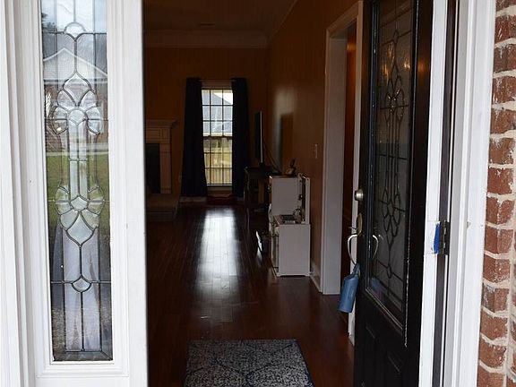 3rd image of 115 Glennfinnan Way